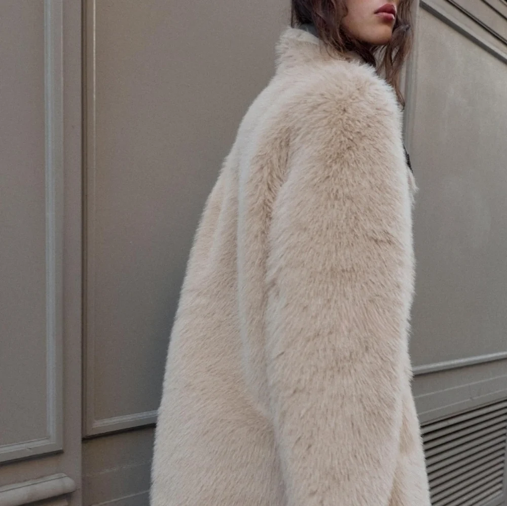 ZARA Reversible Faux Fur Double-Faced Coat(Mink, US S,M,L/EUR S,M,L) - Picture 7 of 16